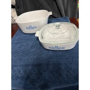 Corning ware 3 piece lot size 2.5 and‎ 1qt with lid.